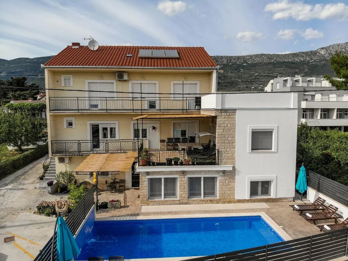 Apartmani Jukic Kaštela 0*,  克罗地亚