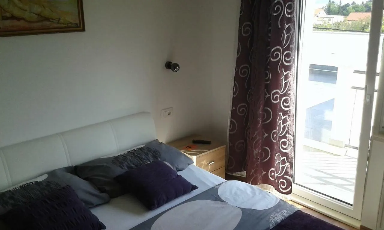 Apartmani Jukic Kaštela 公寓