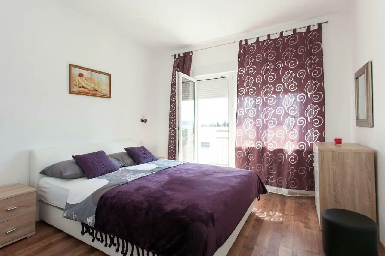 Apartmani Jukic Kaštela 0*,